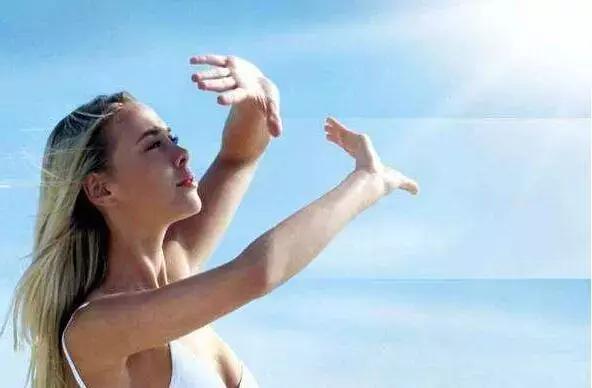 你见过会跳舞的雨伞吗？这把伞给我们太多惊喜！