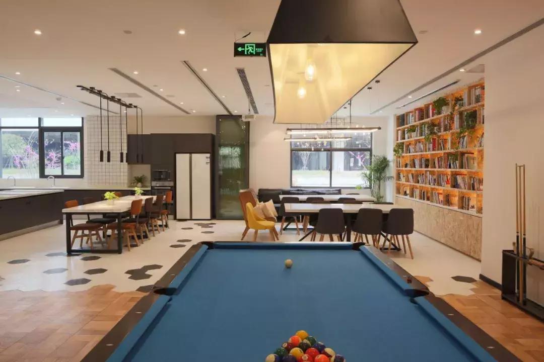 景瑞素舍：离城西银泰城仅400米｜长租公寓测评003