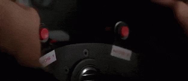 按一下开关就直接走的小汽车,长按启动改装一键启动