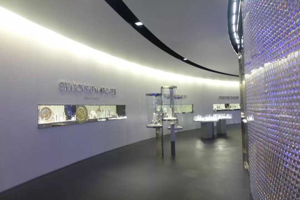 王源去巴塞尔钟表展,王源巴塞尔国际钟表珠宝展