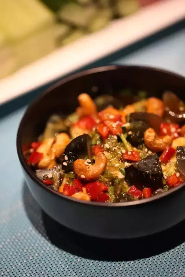 你无肉不欢吗？吃完叱咤大连烤肉界这4家名店，做梦也会笑！