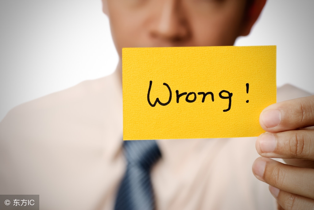 简历上有的面试自我介绍,简历中的自我介绍跟职场经历简介