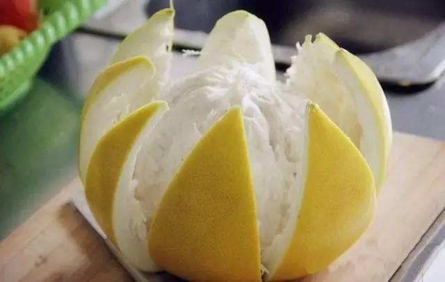 怎么剥荔枝简单不费手,如何剥荔枝最简单