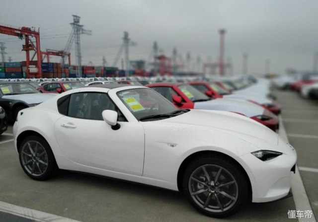 比较帅气又便宜的敞篷跑车排行,平民硬顶敞篷跑车有哪几款