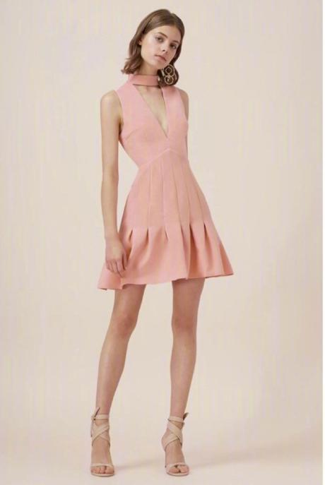 有没有很好看的带仙气的裙子推荐，或者牌子？有啊！