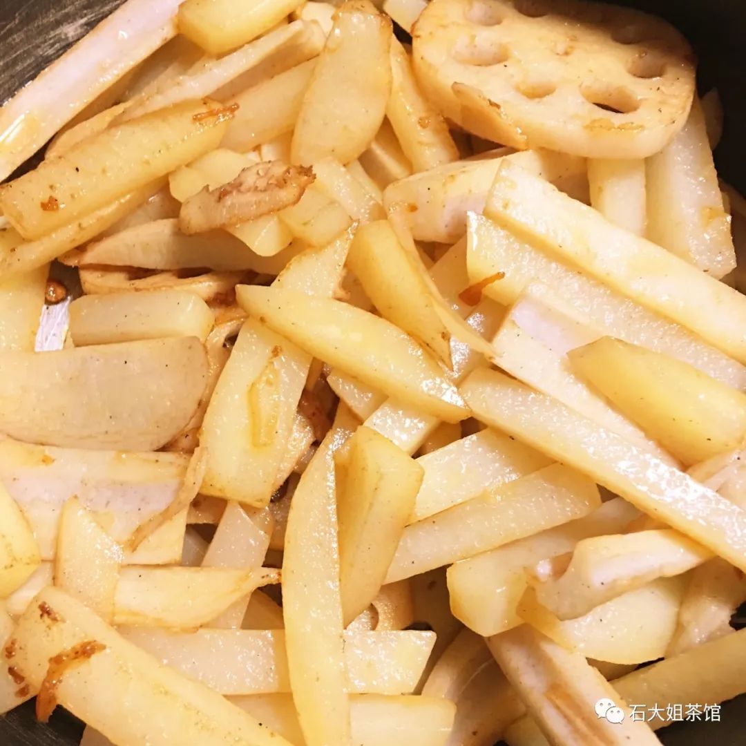 不辣的麻辣香锅diy,麻辣香锅在家就能做得色香味俱全