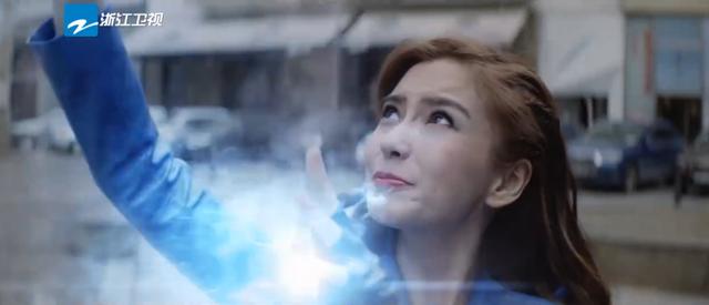 鹿晗化身狼族少年,鹿晗杨颖对视