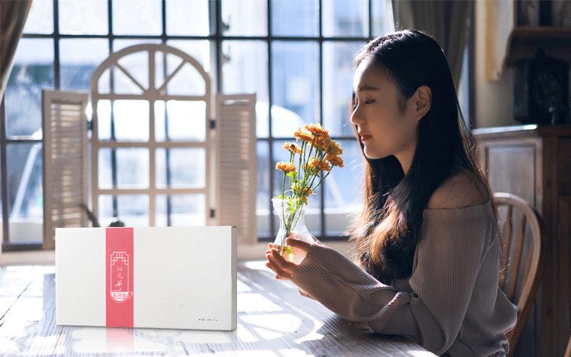 用它泡水喝清除体内毒素一身轻松,早晚用它泡水喝排出体内10年湿气