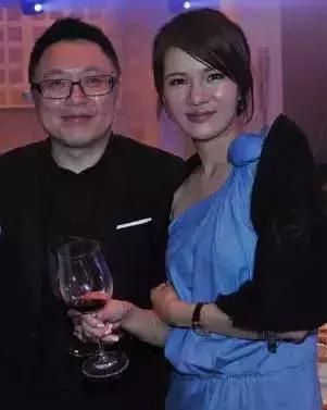 开4亿飞机参加同学会！从广场路做到全球的温州老板