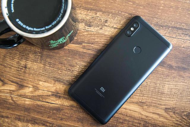 目前烂大街的四款手机,这四款手机堪称不后悔系列