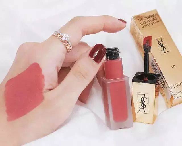 毛孔很大怎么化妆,脸上有毛孔怎么化妆好看