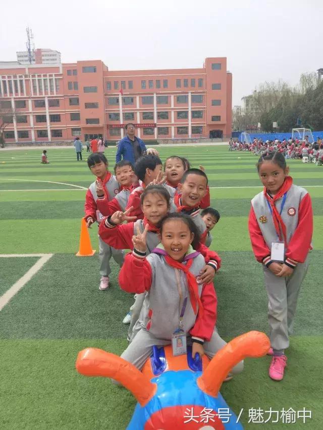 姒嗕腑鏂囨垚灏忓鏍″洯椋庨噰,姒嗕腑鏂囨垚灏忓鏍¢