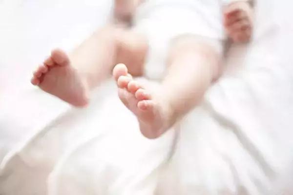 小孩机能鞋是怎么样的,怎么买到真正的儿童机能鞋