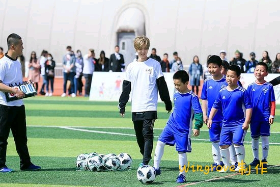 鹿晗有梦想不放弃,鹿晗有多喜欢咖啡