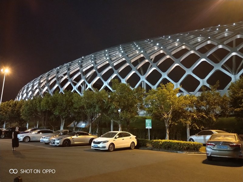 oppor15梦镜版星云渐变,oppor15渐变色怎么样