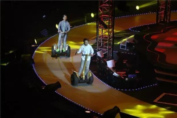 为什么每个【运动必听】排行榜，他们的歌都占5首