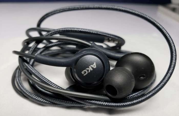 三星s9+简单介绍,三星s9+如何分辨原装机