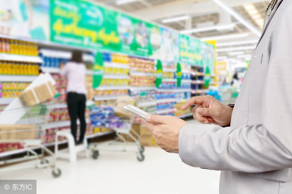 东西落在超市储存柜了怎么办,超市存包柜如果忘了取怎么办