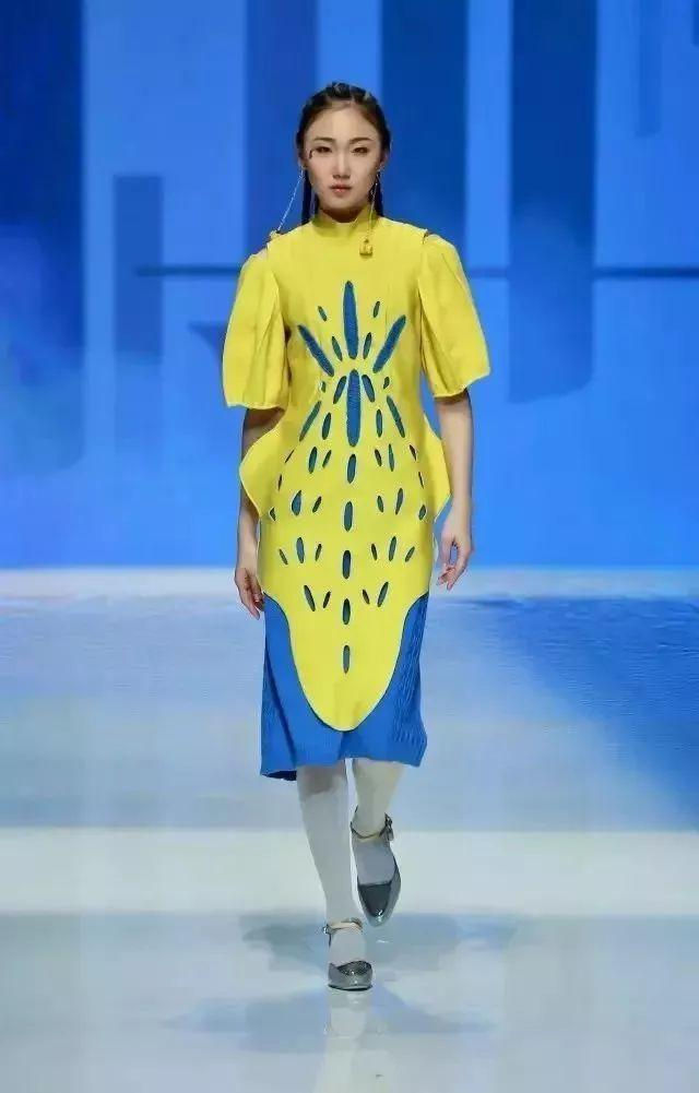 冷暖肤色服装搭配知识,服装搭配知识分享