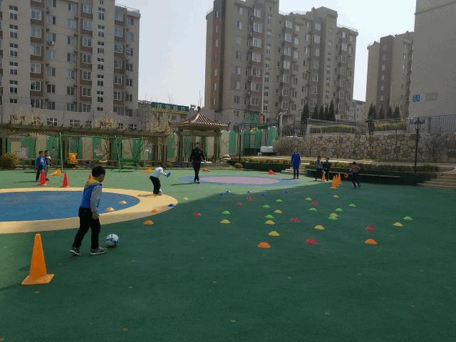 足球青训儿童日记,足球启蒙青训完整的训练课