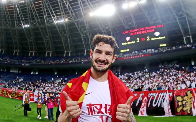 改名“建国”吧！球技一流人品好，他这一举动得到众多球迷的支持