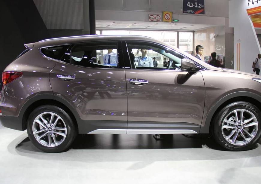 第四代现代胜达有几种驾驶模式了,全新胜达驾驶模式切换按钮