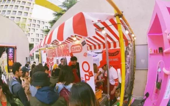 杜蕾斯营销经营模式,杜蕾斯跨界营销