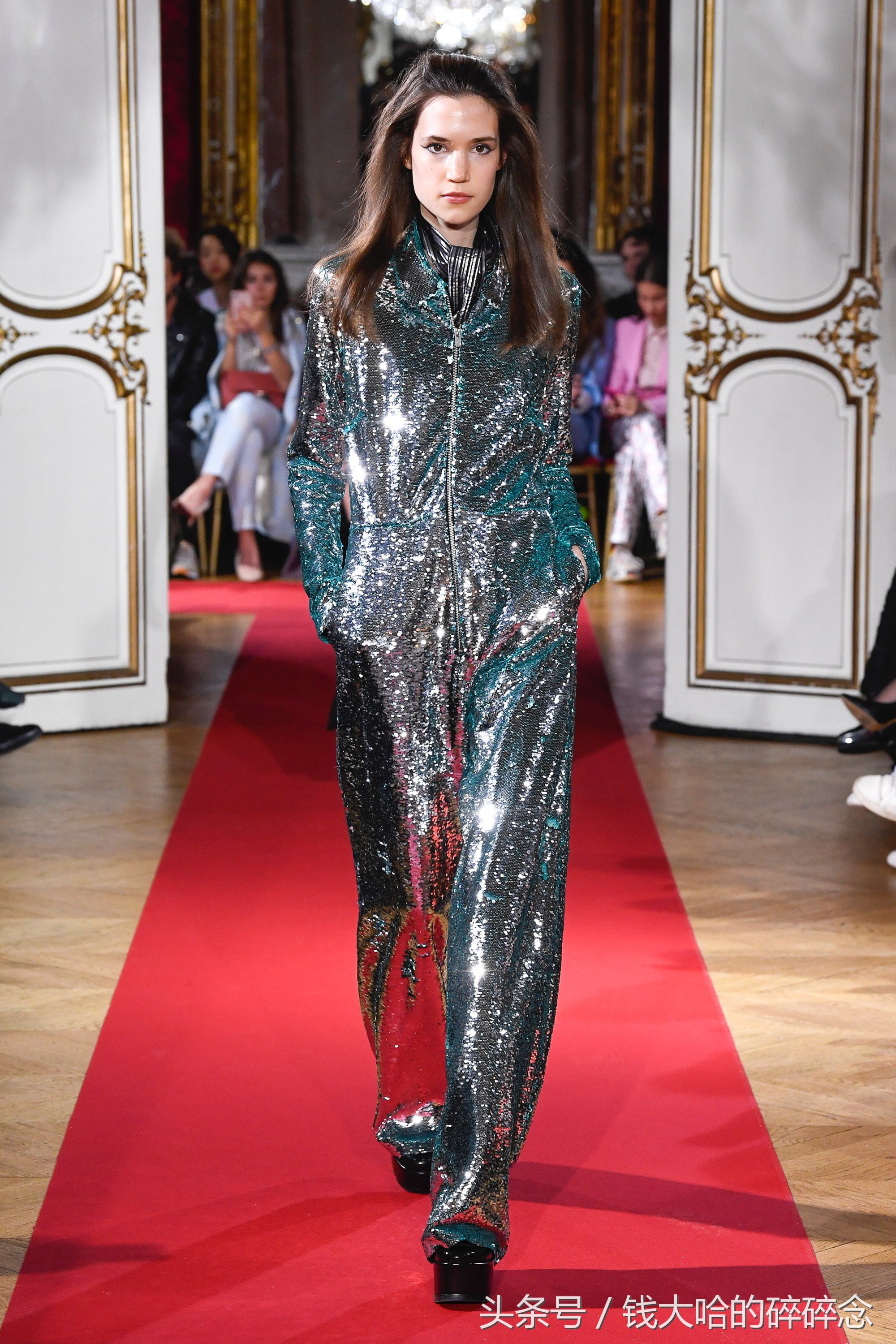 18岁的雨天你站在屋檐下等一个人：PaulJoe2018秋冬女装合辑