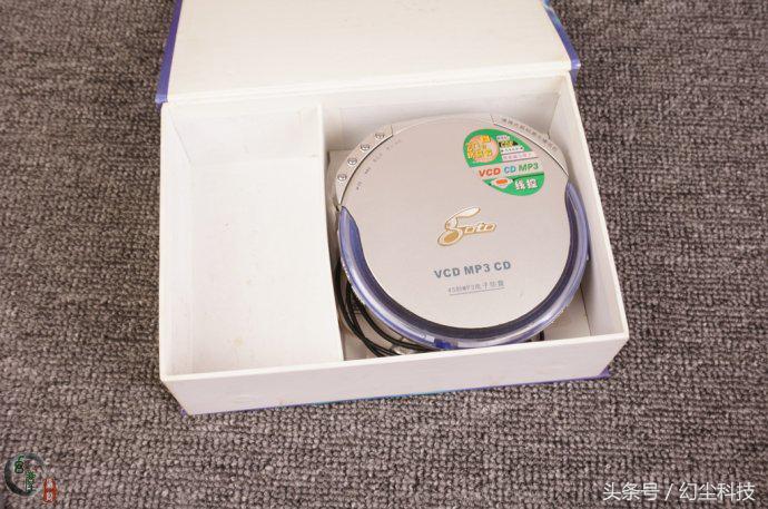 当年买一部手机的感受,当年买完的东西现在非常后悔