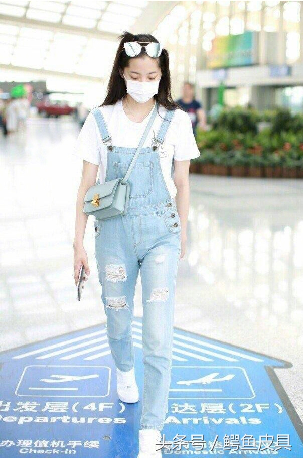 秋冬手袋流行元素,热门手袋款式