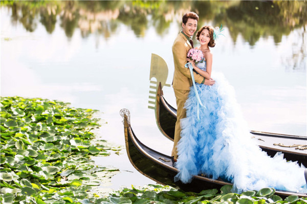 云南蜜月旅拍婚纱照,推荐云南拍婚纱照圣地