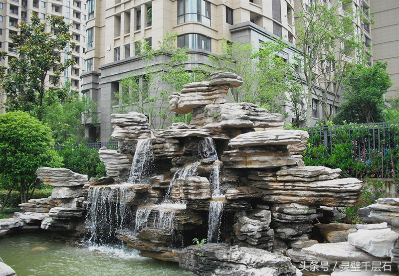 室内假山鱼池制作,家里的假山制作需要什么条件呢