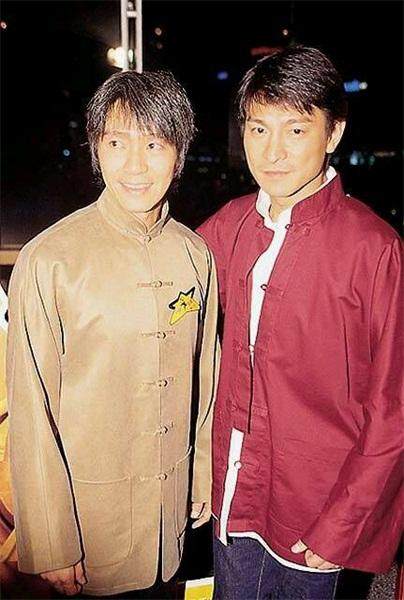 周星驰讲述自己7年跑龙套经历,早期周星驰跑龙套谈理想被人笑话