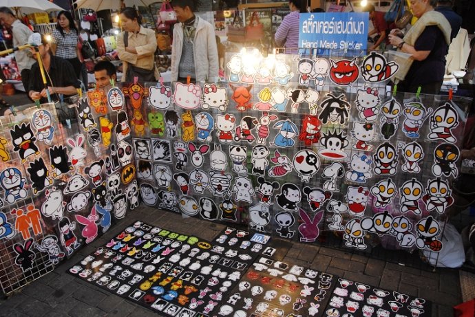 清迈星期日最大的夜市,清迈最大的露天夜市