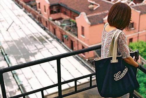 烟花易冷情意,烟花易冷人易散句子