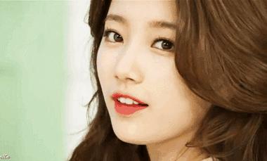 嘴唇干燥缺水怎么解决,嘴唇干燥起皮怎么改善