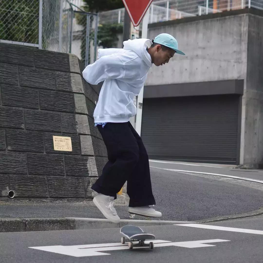 身高160西装裤穿搭,30-40男士牛仔裤穿搭技巧