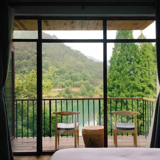 桐庐富春江边十大网红民宿,桐庐富春江畔山清水秀