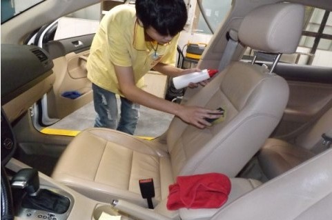 真皮座椅怎么保养最好,真皮座椅老化磨损怎么处理