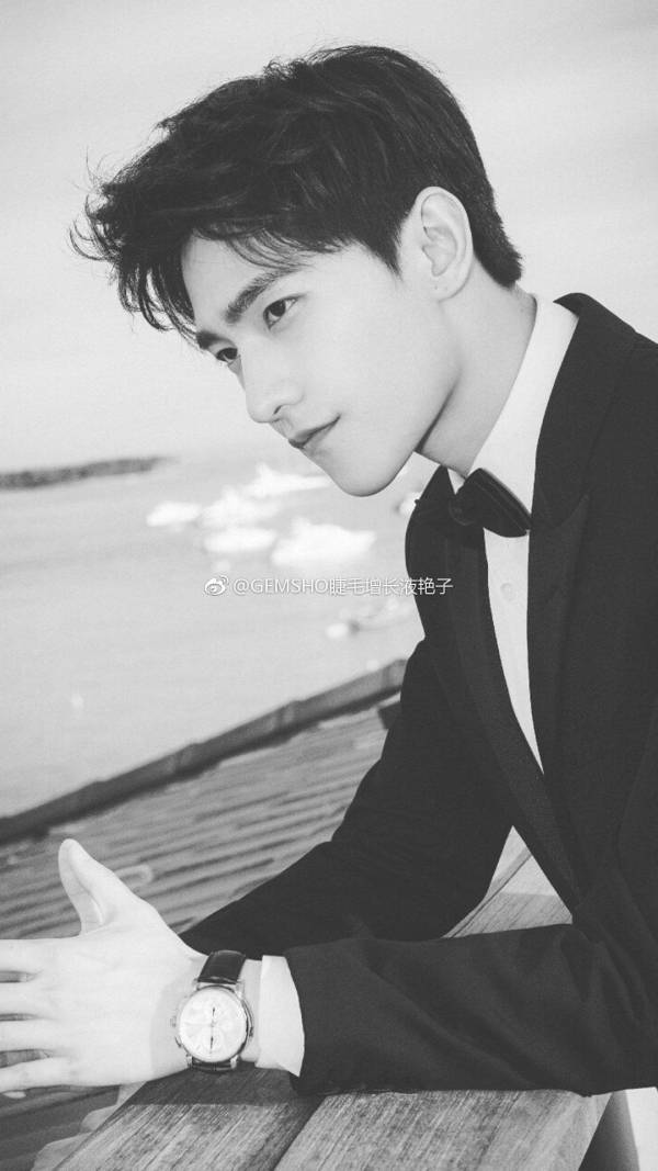 大牌粉底液真实测评迪奥,大牌粉底液真实测评最新