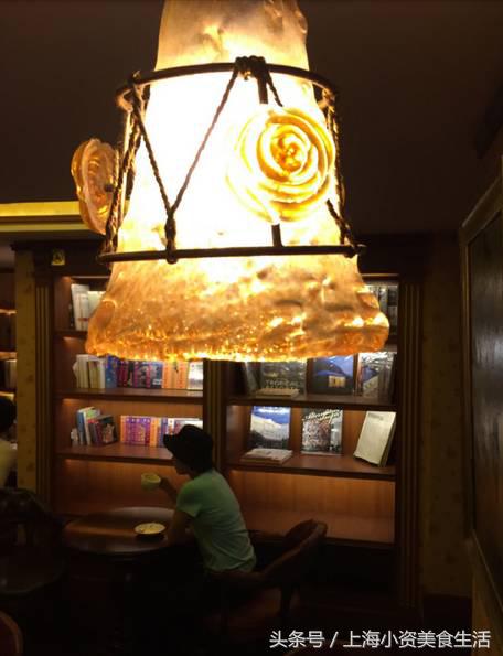 读书季让我们一起走进书香,读书环境优美的书店