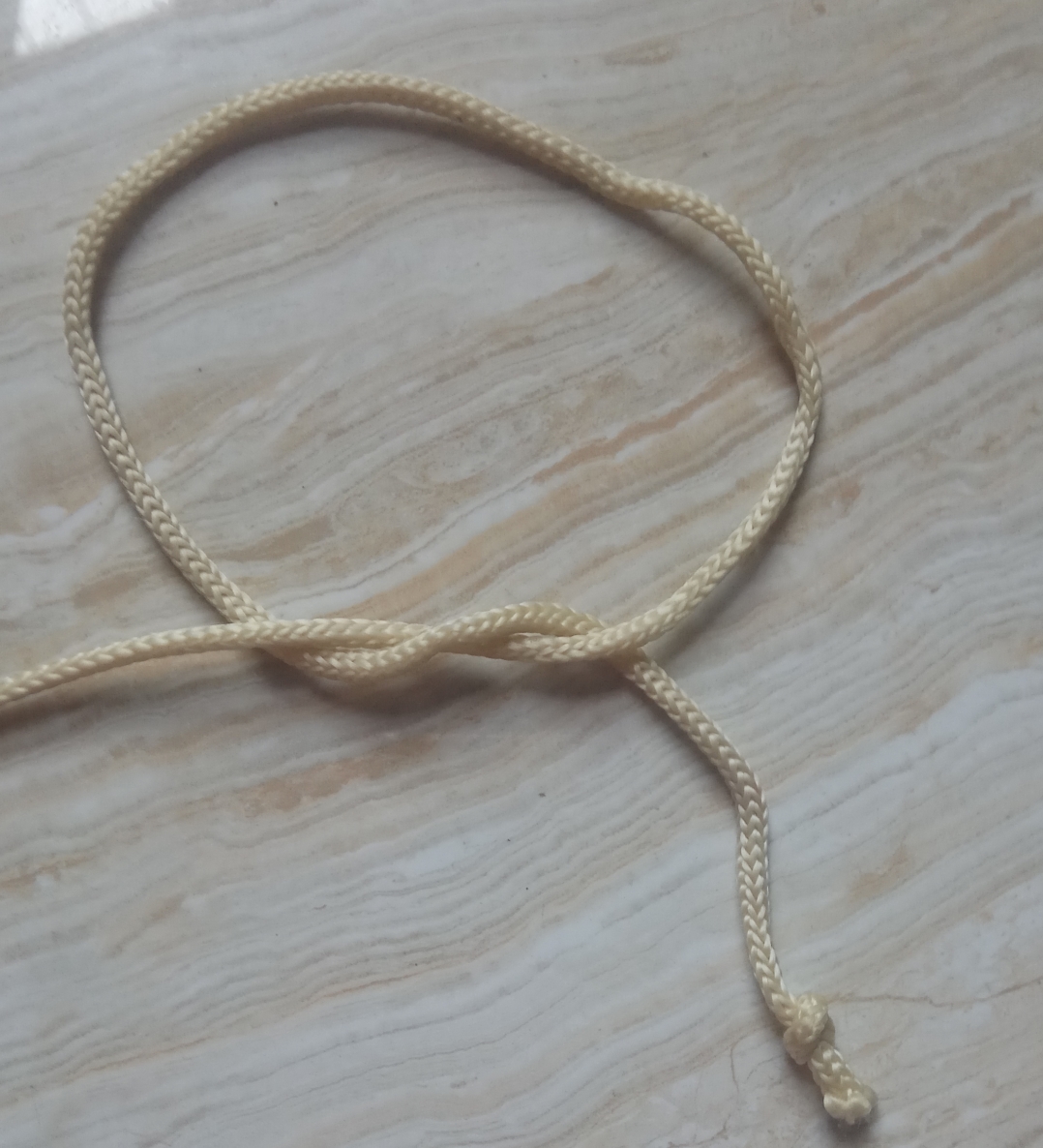 钓鱼竿稍断了如何修复,钓竿竿稍断了怎么处理