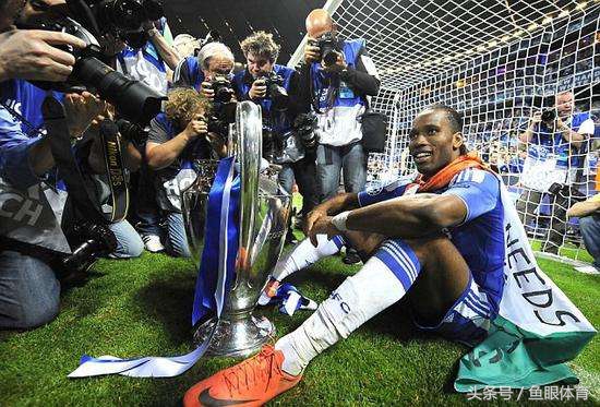 坚守与创新结尾,16年足坛回顾