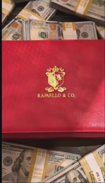 梅威瑟捷克豹手表,世界上最富有的拳王梅威瑟炫富