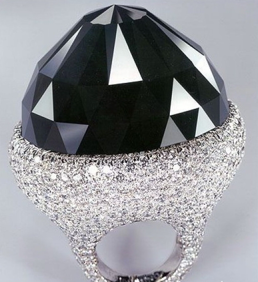 揭秘钻石的秘密下,揭秘天然钻石的传奇魅力