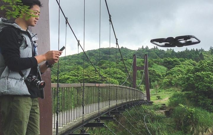 全向视觉避障入门无人机推荐,黑科技避障大疆无人机