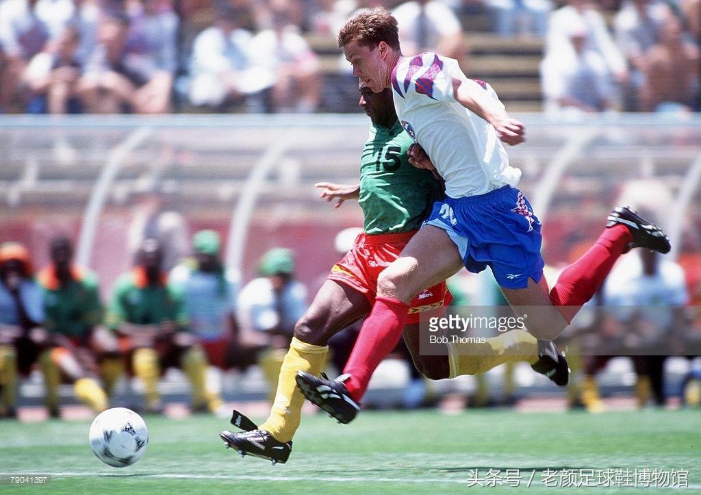 1970年世界杯足球鞋,2006世界杯猎鹰足球鞋