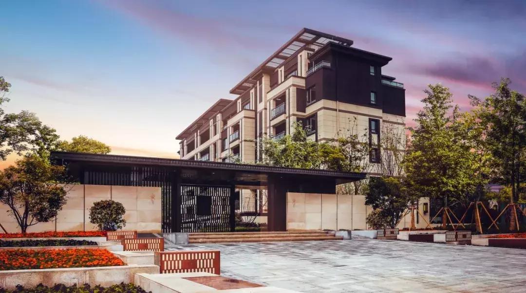 品质时代,于洪新城青铜