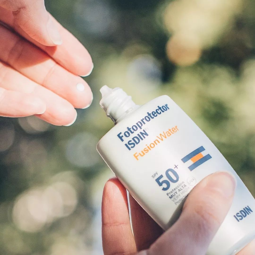 夏天行李箱必备10件物品,夏季出游必备好物好用方便行李箱