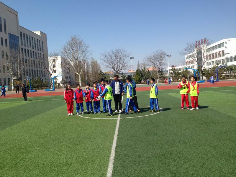 乳山市黄山路学校足球队,乳山市黄山路小学足球比赛